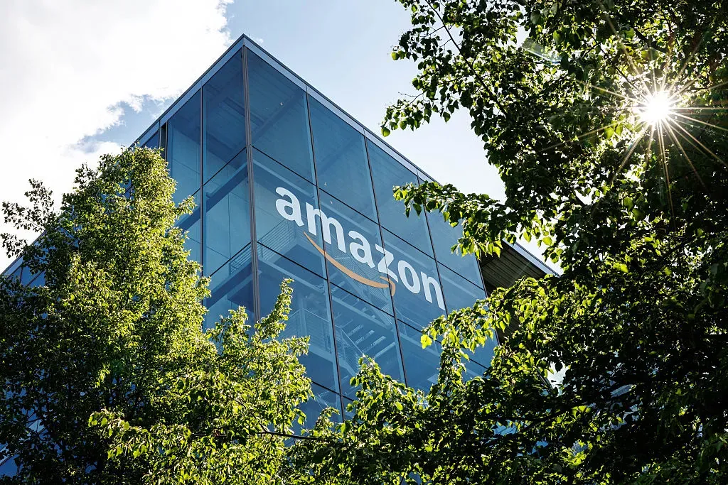 Amazon Borrows $17.5 Billion As AI Infrastructure Spending Accelerates
